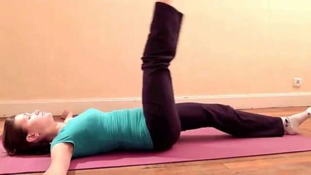 Zu Hause können Sie Gymnastik zur Behandlung und Vorbeugung von Arthrose des Kniegelenks durchführen